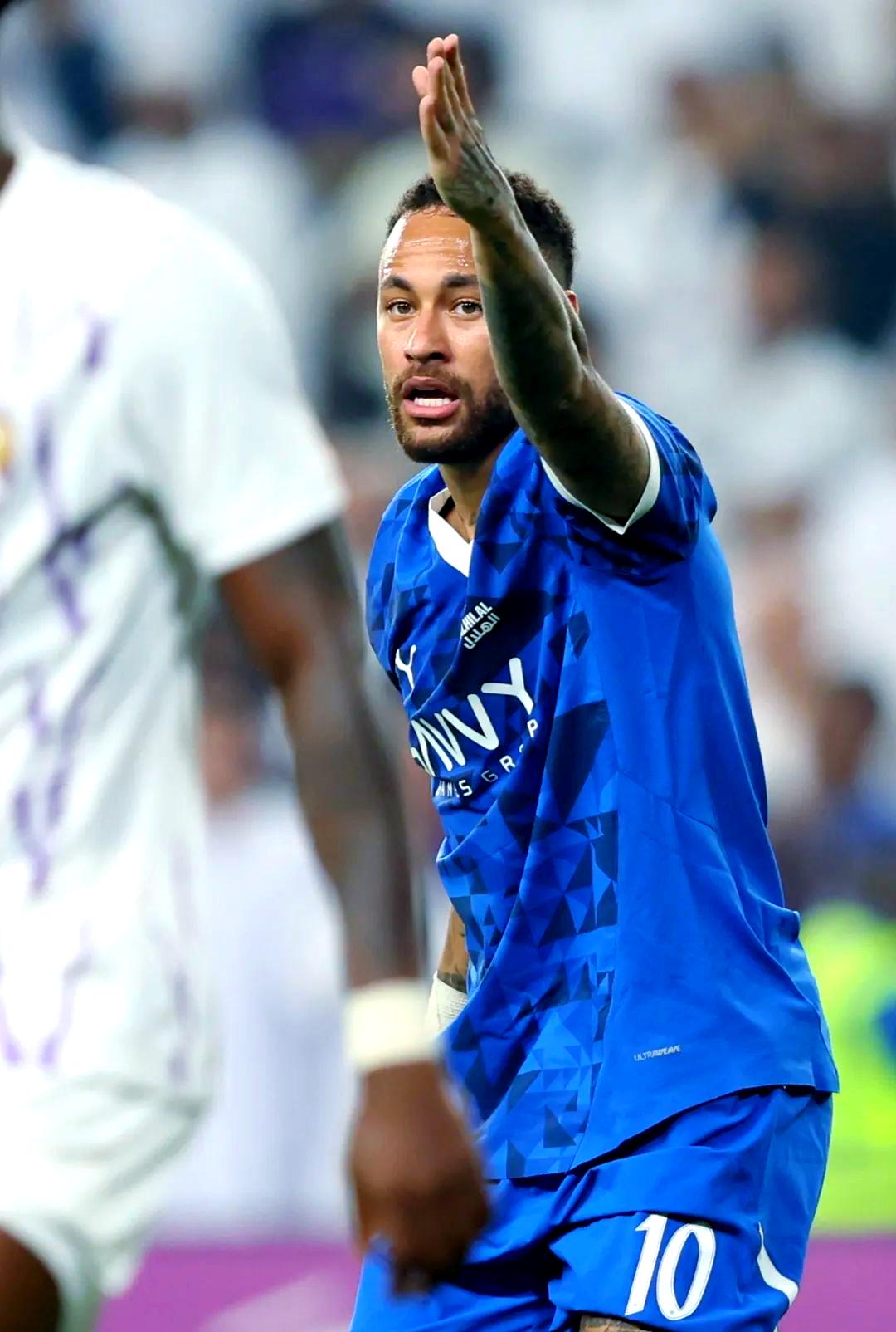 LoL S15赛-包含转折点！尼斯复出首秀，亚冠今晨攻防权衡，态度坚定，资深球员宣示担当的词条